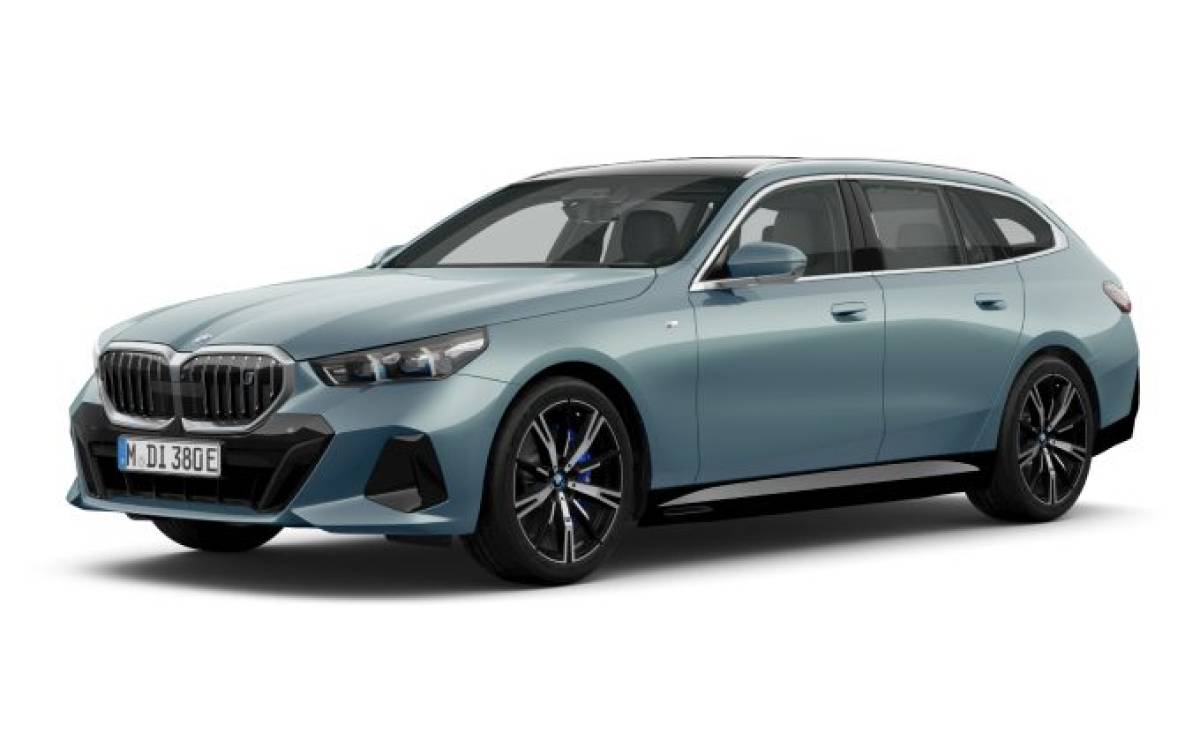 BMW i5 Touring